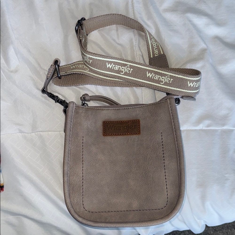 Wrangler Gray Crossbody Bag